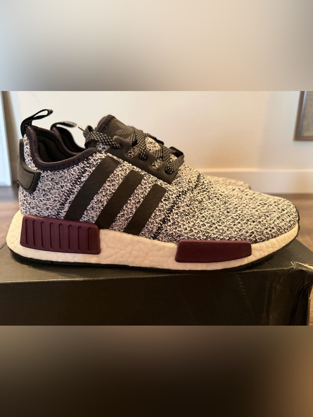 Adidas NMD R1. Size: Men 8 / Women 9.5 - Picture 4 of 6
